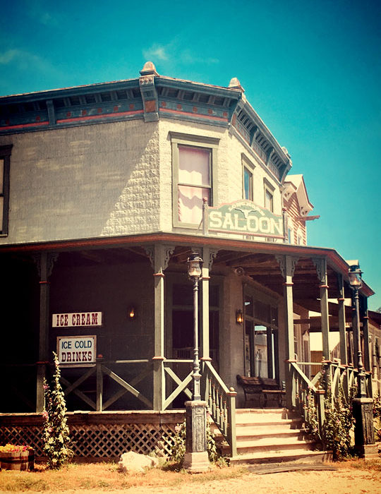 saloon